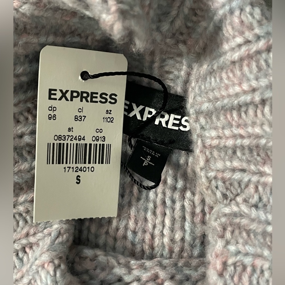 Express Cable knit sweater - Picture 9 of 10